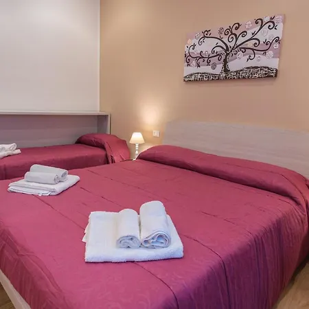 Δωμάτια σε οικογενειακή κατοικία Casa Lighea - 200 Mt Dalla Mondello