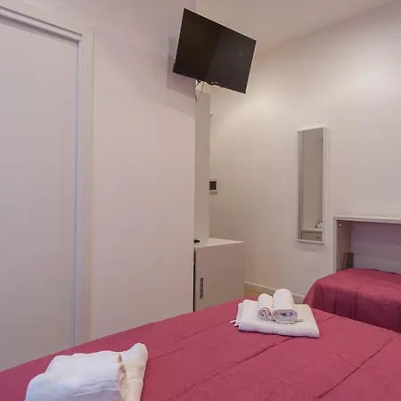 Homestay Casa Lighea - 200 Mt Dalla
