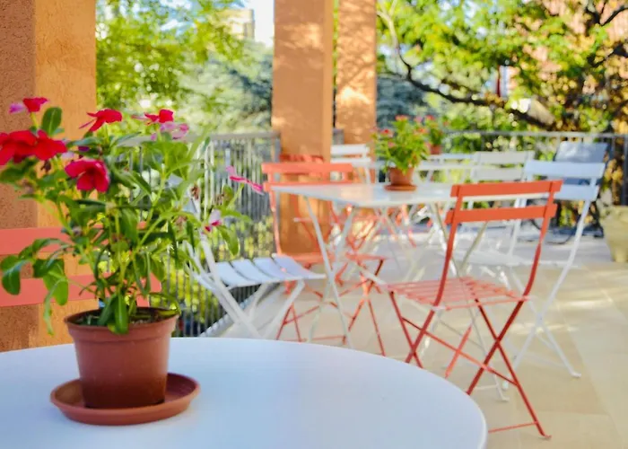 Casa Lighea - 200 Mt Dalla Homestay *