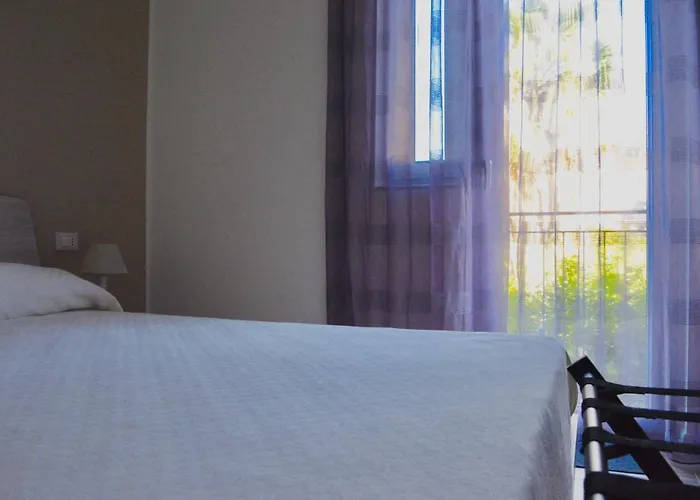 Homestay Casa Lighea - 200 Mt Dalla *