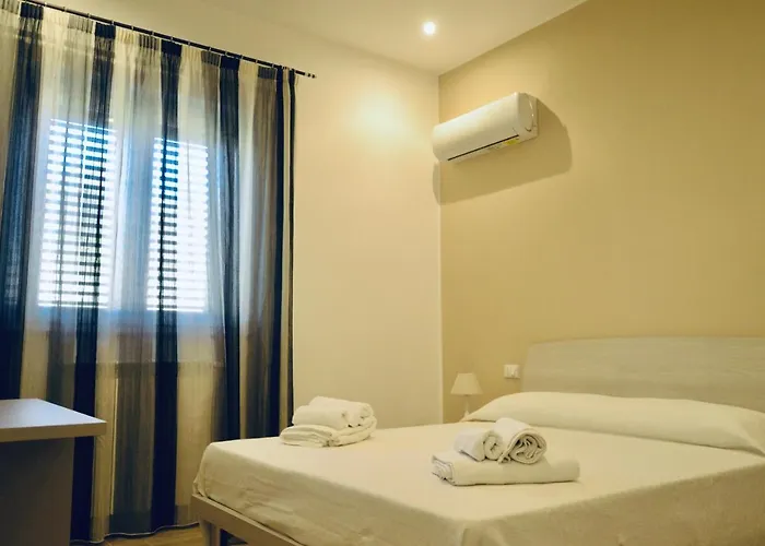 Homestay Casa Lighea - 200 Mt Dalla *