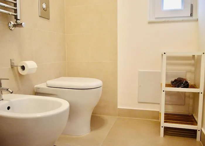 Homestay Casa Lighea - 200 Mt Dalla *