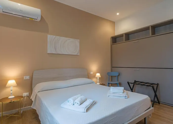 Casa Lighea - 200 Mt Dalla Homestay *