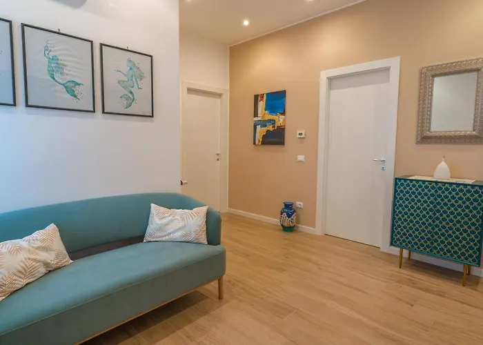 Casa Lighea - 200 Mt Dalla Homestay *