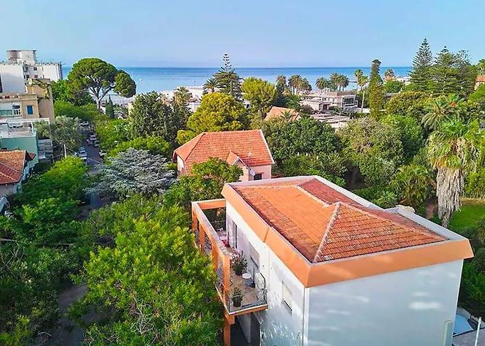 Homestay Casa Lighea - 200 Mt Dalla